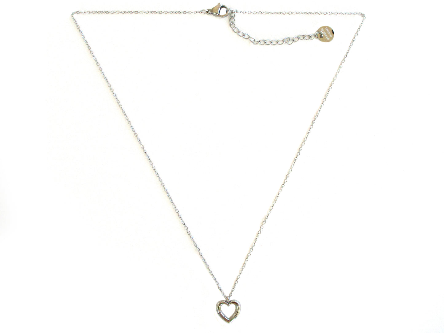 Collana con ciondolo a cuore cavo